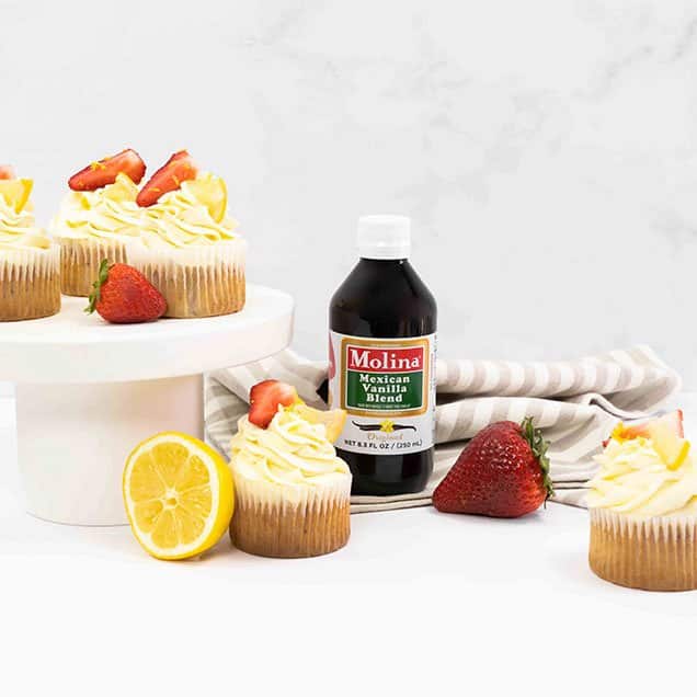 LEMON AND STRAWBERRY CUPCAKES